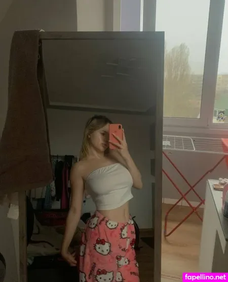 Emily Hix Prestige OnlyFans Thumbnail #trMrposoVK