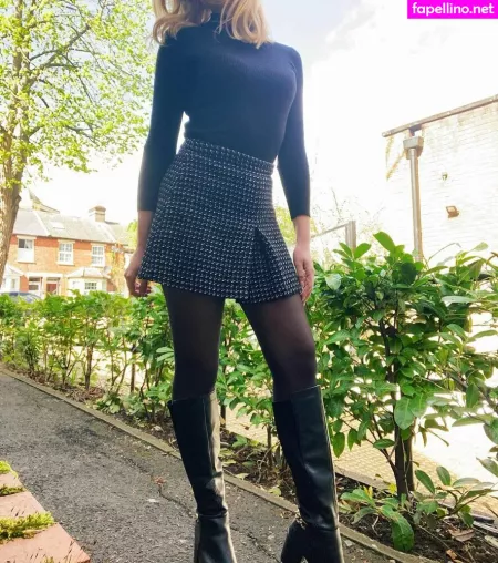 Emily Instyle OnlyFans Thumbnail #V92WFqdzdG