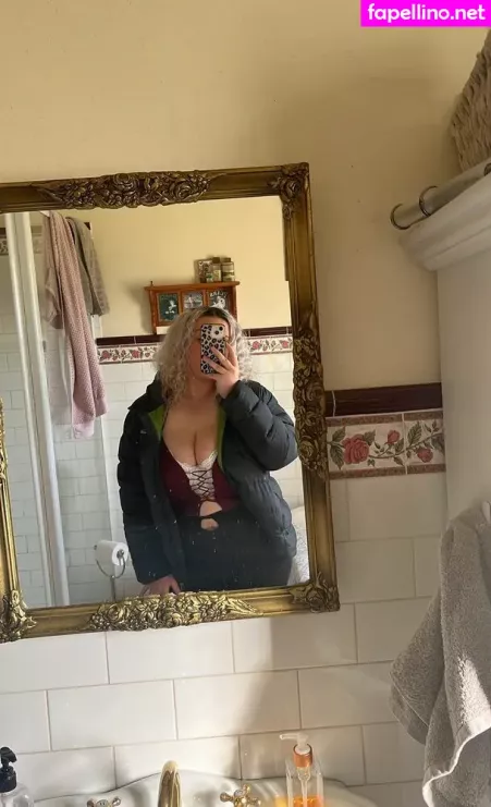 Emily J OnlyFans Thumbnail #FIb66lG0XT