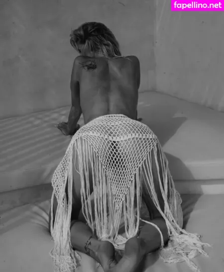 Emily Jane Deeley OnlyFans Thumbnail #2clEJv4aq9