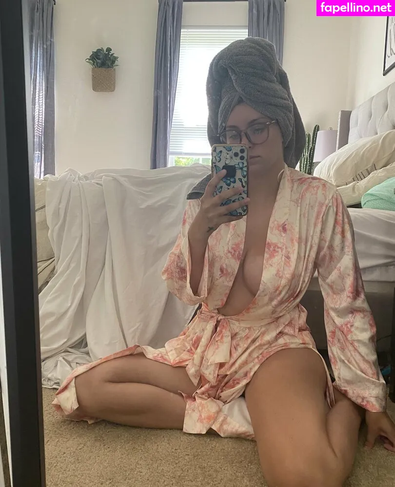 emily.jane, emilyyjaneee, literallyjustemily Nude Leaked OnlyFans Photo #NBzfpUhBUf