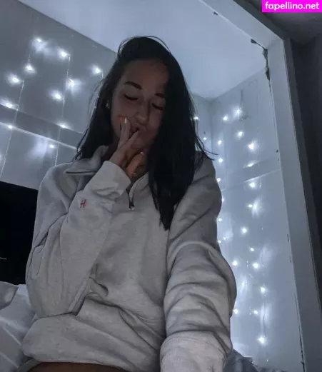 Emily Jaye OnlyFans Thumbnail #Wuxq7pY0js