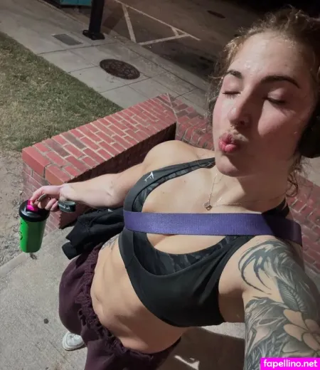 Emily Joel 1 OnlyFans Thumbnail #0hgJnAolum