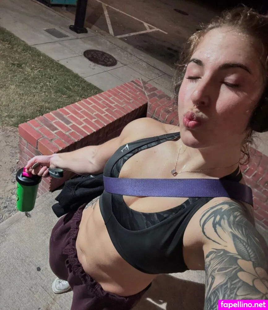 _the_joel_, emilyjoel10, jordanelizabeth Nude Leaked OnlyFans Photo #0hgJnAolum