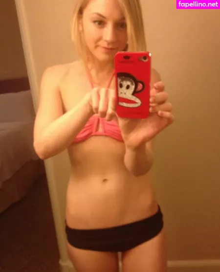 Emily Kinney OnlyFans Thumbnail #VI2oVqOTHs