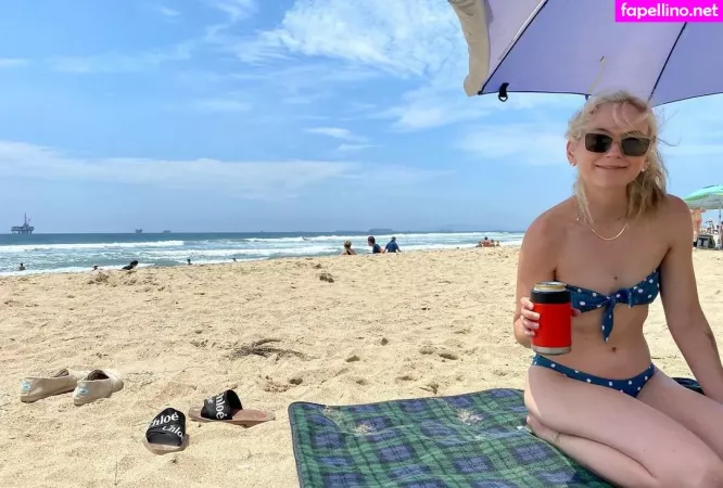 Emily Kinney OnlyFans Thumbnail #XdN9vOWVGJ