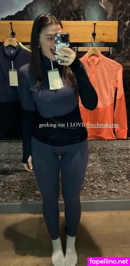 Emily Kosichek OnlyFans Thumbnail #CSDUHMh5jW