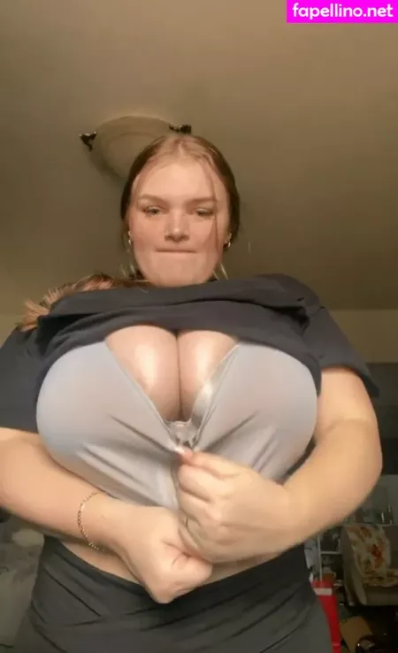 Emily L OnlyFans Thumbnail #uqjOt6oa3T