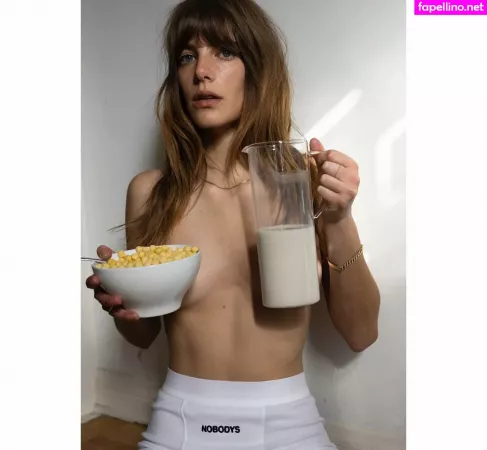 Emily Labowe OnlyFans Thumbnail #BYzAILPbpo