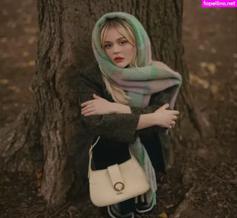 Emily Lind OnlyFans Thumbnail #RKixmdQuCX