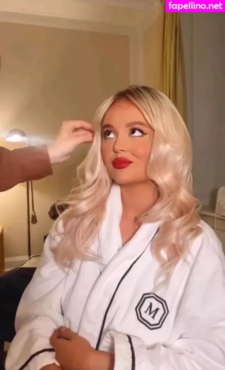 Emily Lind OnlyFans Thumbnail #hS8f63OHXi