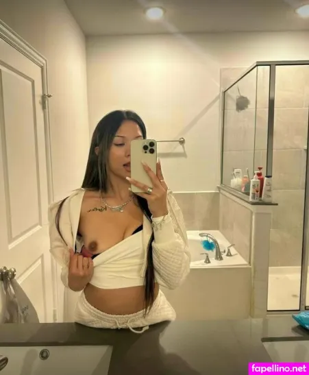 Emily Lou 1 OnlyFans Thumbnail #aWJ8YG7wE1