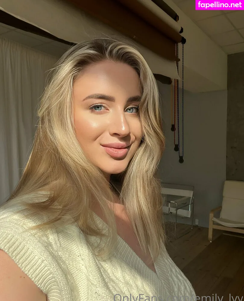 emily_lyy, emily_lyy2012 Nude Leaked OnlyFans Photo #2FJmeGERhQ