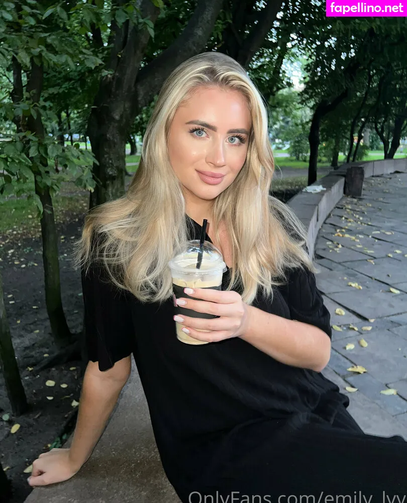 emily_lyy, emily_lyy2012 Nude Leaked OnlyFans Photo #QP14T9UhbJ