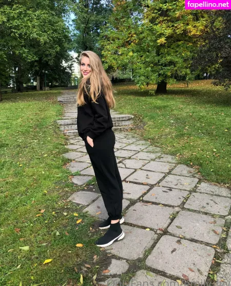 Emily Lyy OnlyFans Thumbnail #vuZ3tuWP59