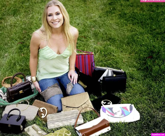 Emily Mallory Procter OnlyFans Thumbnail #hmOi1gWAUB