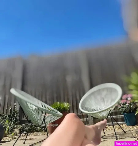 Emily May OnlyFans Thumbnail #3IvSvZZwOA