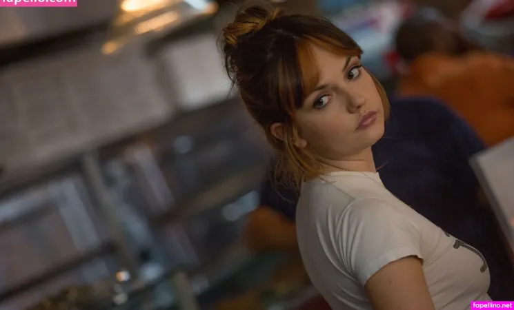 Emily Meade OnlyFans Thumbnail #TFwvFKvLII