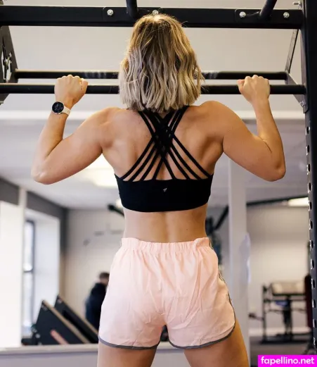 Emily Meech OnlyFans Thumbnail #DLgndVo2jE