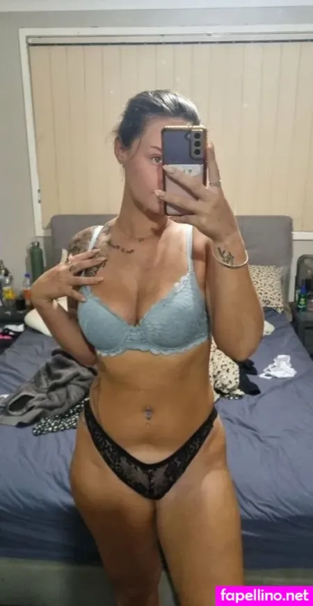 Emily Meggitt OnlyFans Thumbnail #2sMHQCjb01