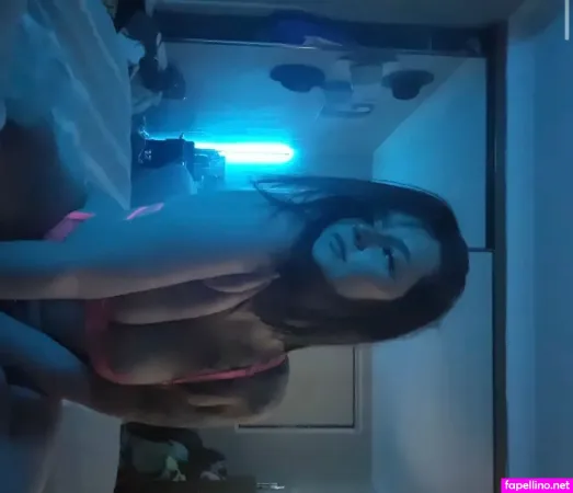 Emily Meggitt OnlyFans Thumbnail #dldEJGb29I