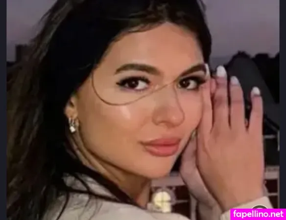 Emily Moon OnlyFans Thumbnail #O54AItXrT1