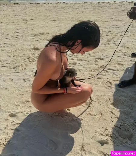 Emily Mur OnlyFans Thumbnail #0cotZAqejC