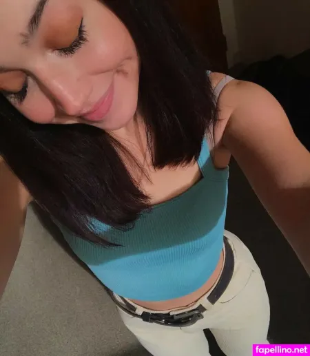 Emily Nicole Carruth OnlyFans Thumbnail #FDqfv7bDZw