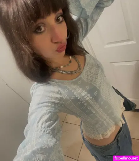 Emily Nicole Carruth OnlyFans Thumbnail #wpwQoZ1Gws