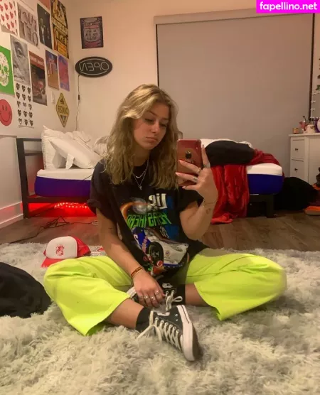 Emily Nicole OnlyFans Thumbnail #q9TP2hwYJb