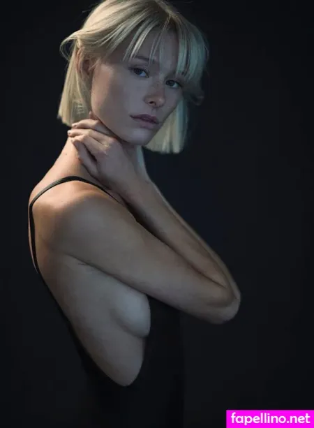 Emily Nina Streckies OnlyFans Thumbnail #TcGpIWzcEM