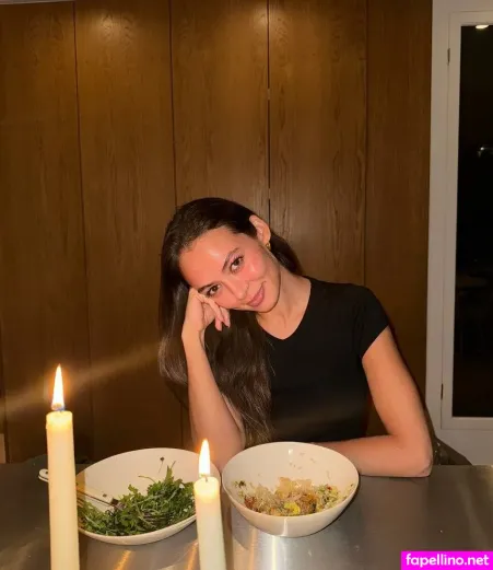 Emily Oberg OnlyFans Thumbnail #LSwxZSwslM