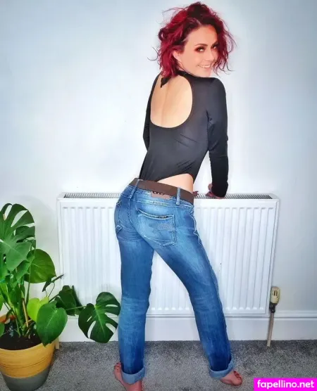 Emily Olsen OnlyFans Thumbnail #ltNM3AMS8k