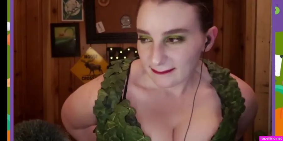 Emily Orr OnlyFans Thumbnail #OY4s4ZgYqx