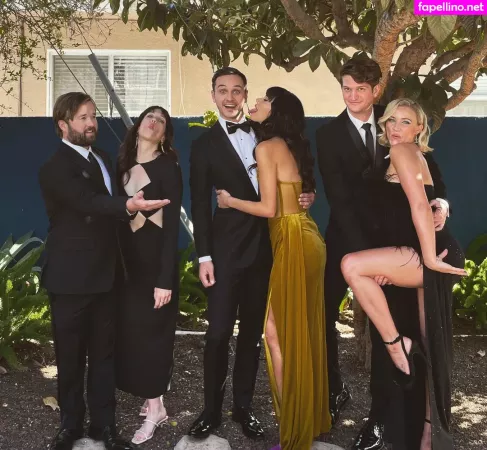 Emily Osment OnlyFans Thumbnail #0JI4OluTJm