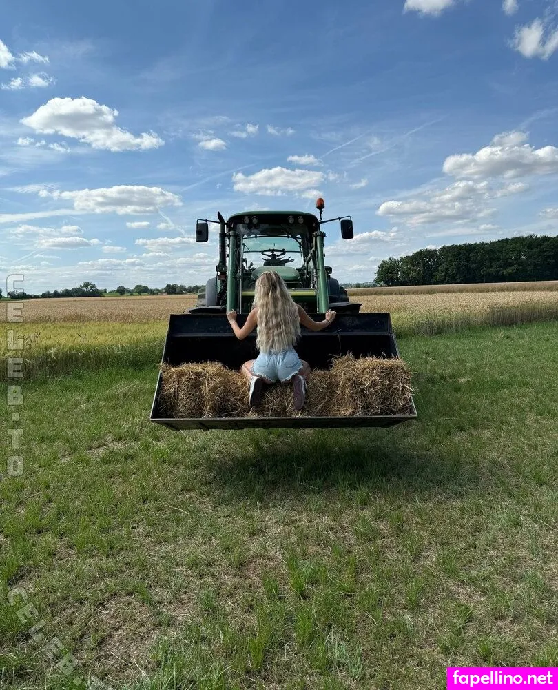 emilypeperoni, emilyspicy666 Nude Leaked OnlyFans Photo #SMYRA1wtNh