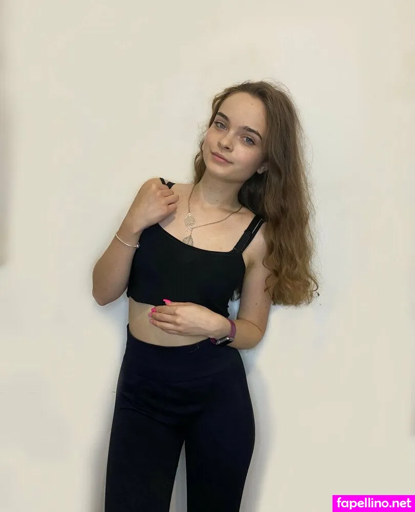 emily_petite, petite_emilyy Nude Leaked OnlyFans Photo #KLBpojf0j3