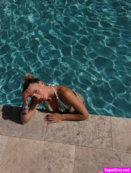 Emily Psarras OnlyFans Thumbnail #YzsmOJsmTh