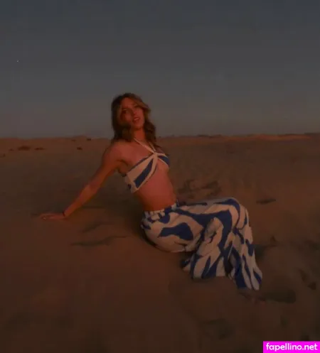 Emily Psarras OnlyFans Thumbnail #l3ZXf58MEK