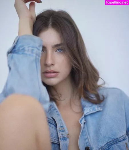 Emily Rinchita OnlyFans Thumbnail #AVELzxyhvK