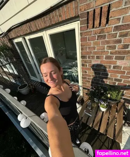 Emily Rose 4 OnlyFans Thumbnail #F1uR8YyGMZ