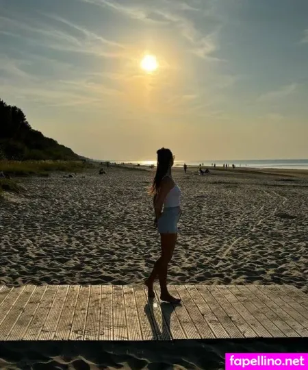 Emily Rose 4 OnlyFans Thumbnail #vsNtw4VSGx