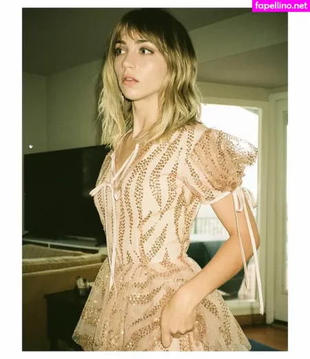 Emily Rudd OnlyFans Thumbnail #OZQwNOD0Oh