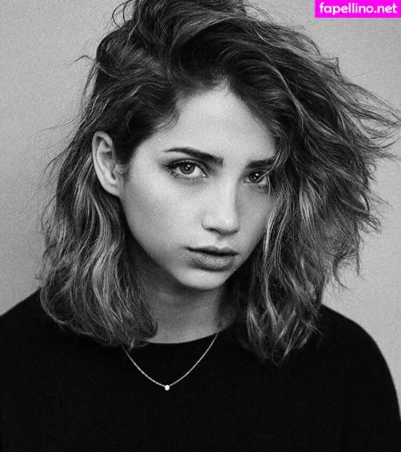 Emily Rudd OnlyFans Thumbnail #oHCJE6rn8V