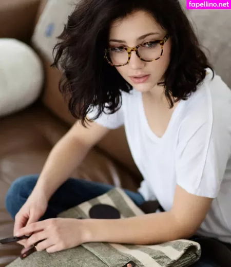 Emily Rudd OnlyFans Thumbnail #rswyxCVluZ