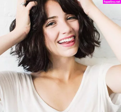 Emily Rudd OnlyFans Thumbnail #shh253QCaJ