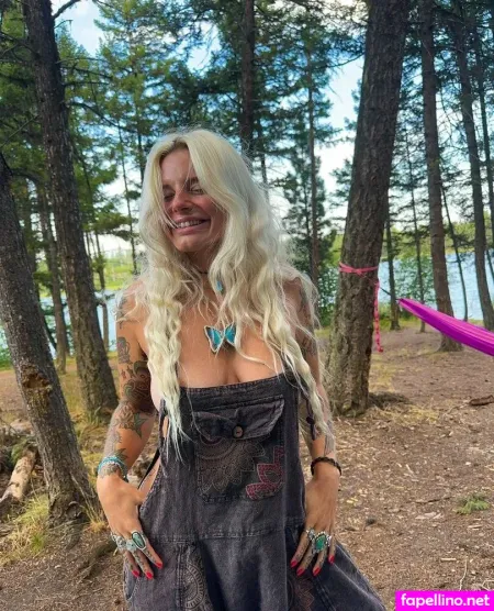 Emily Sedona OnlyFans Thumbnail #nr6BGGU4SU