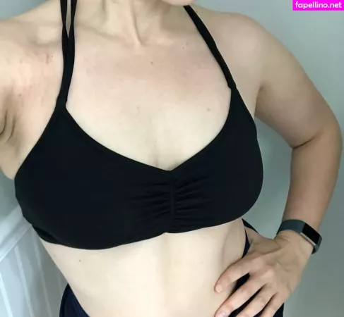 Emily Sequoia OnlyFans Thumbnail #YYxIh7g98z
