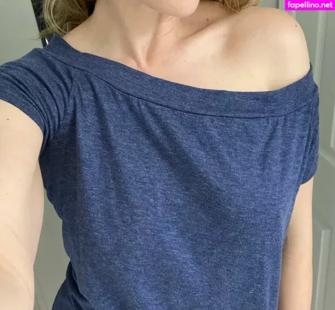 Emily Sequoia OnlyFans Thumbnail #cgJ5YPyfjl