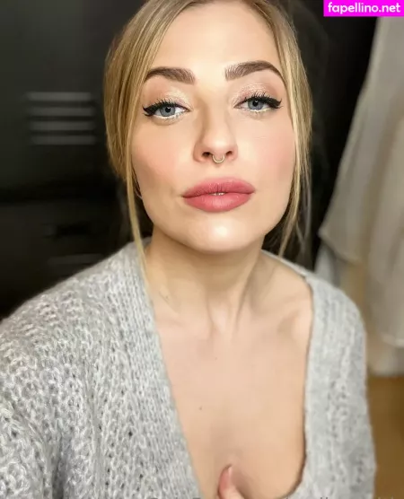 Emily Smith OnlyFans Thumbnail #buSFLF0OFW